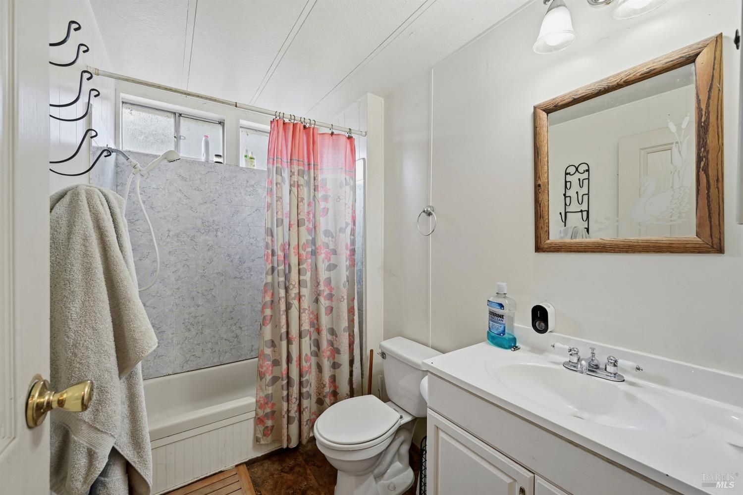 Detail Gallery Image 13 of 30 For 3114 Manzanita Rd, Nice,  CA 95464 - 3 Beds | 2 Baths