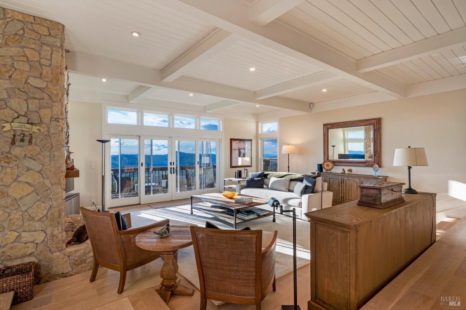 Detail Gallery Image 10 of 51 For 2557 Trinity Rd, Glen Ellen,  CA 95442 - 4 Beds | 5/1 Baths