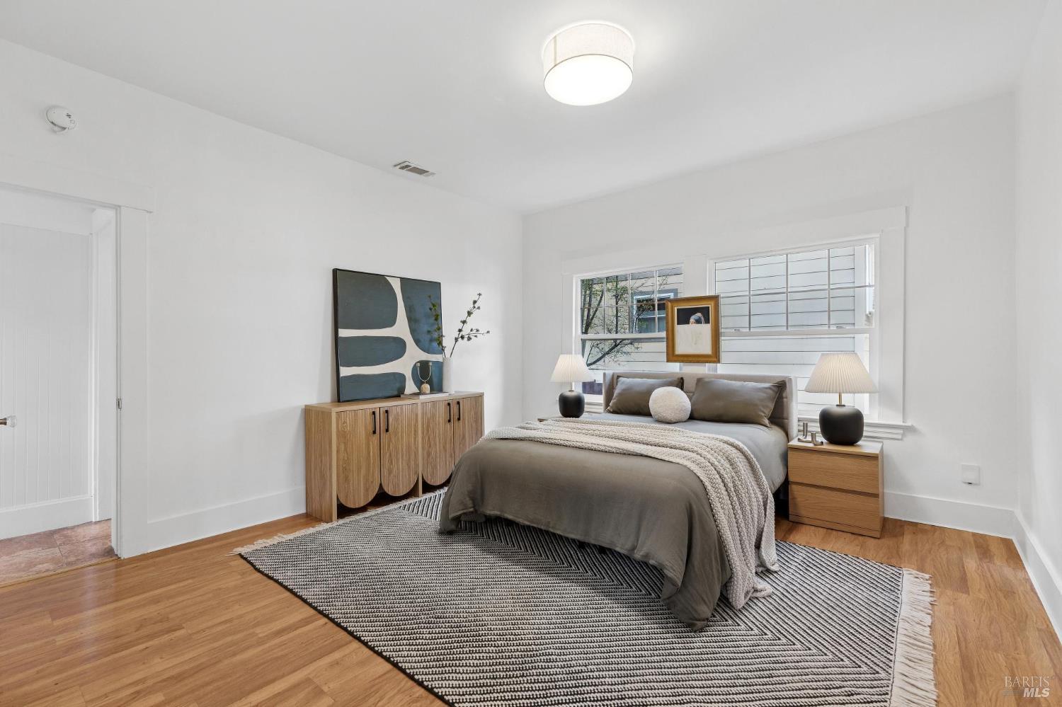 Detail Gallery Image 13 of 29 For 44 Martens Blvd, San Rafael,  CA 94901 - – Beds | – Baths