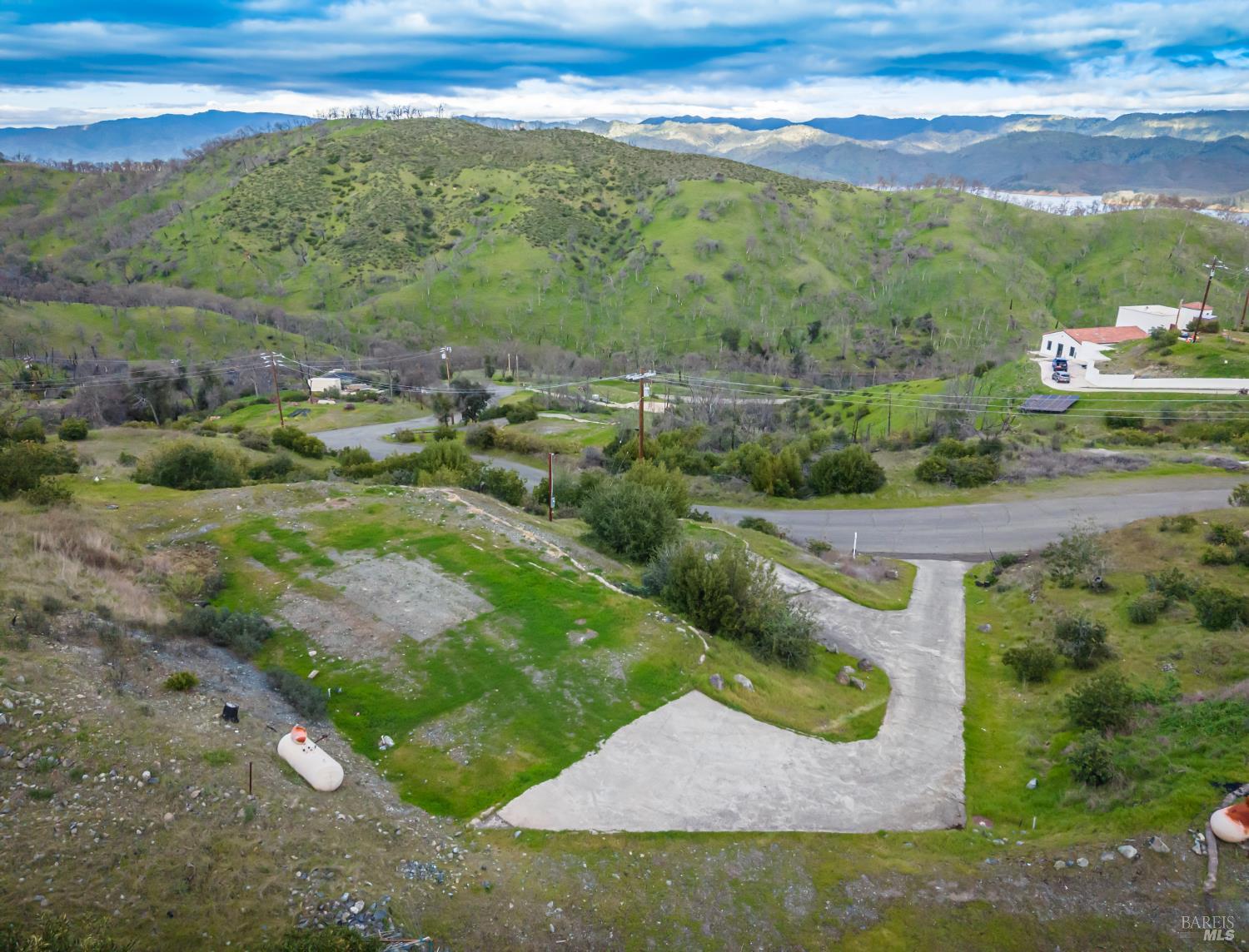 Detail Gallery Image 25 of 37 For 253 Mulford Dr, Napa,  CA 94558 - – Beds | – Baths