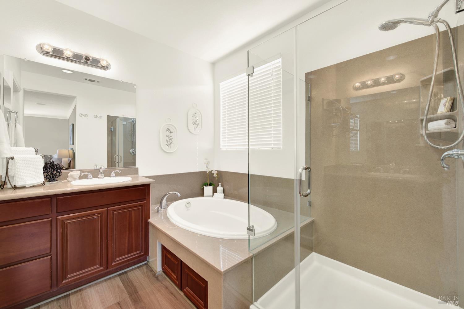 Detail Gallery Image 44 of 67 For 7004 Alder Creek Rd, Vallejo,  CA 94591 - 4 Beds | 3/1 Baths