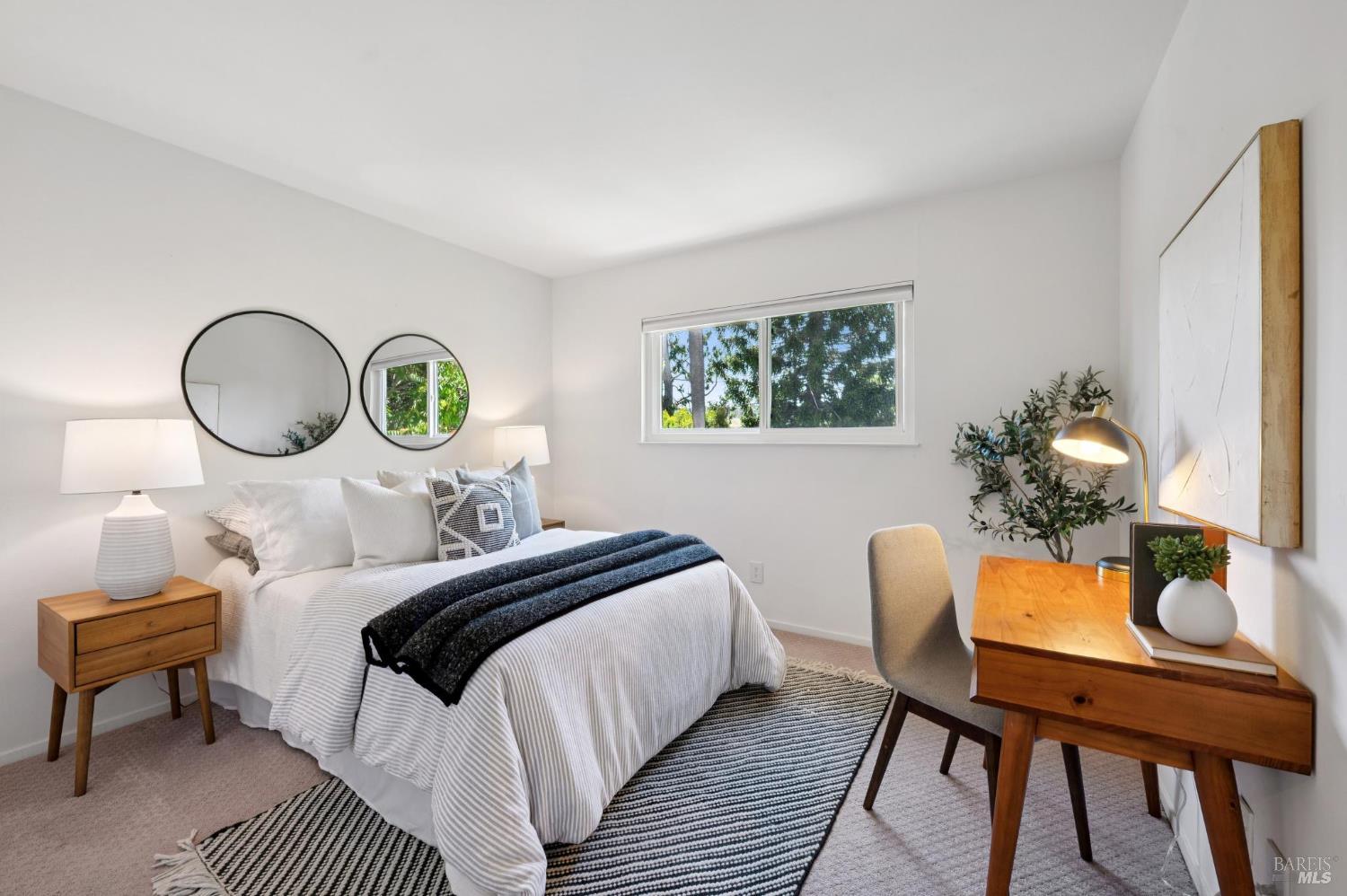 Detail Gallery Image 16 of 19 For 1219 Grand Ave #5,  San Rafael,  CA 94901 - 2 Beds | 1 Baths