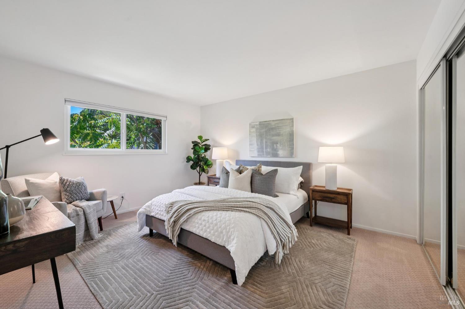 Detail Gallery Image 13 of 19 For 1219 Grand Ave #5,  San Rafael,  CA 94901 - 2 Beds | 1 Baths