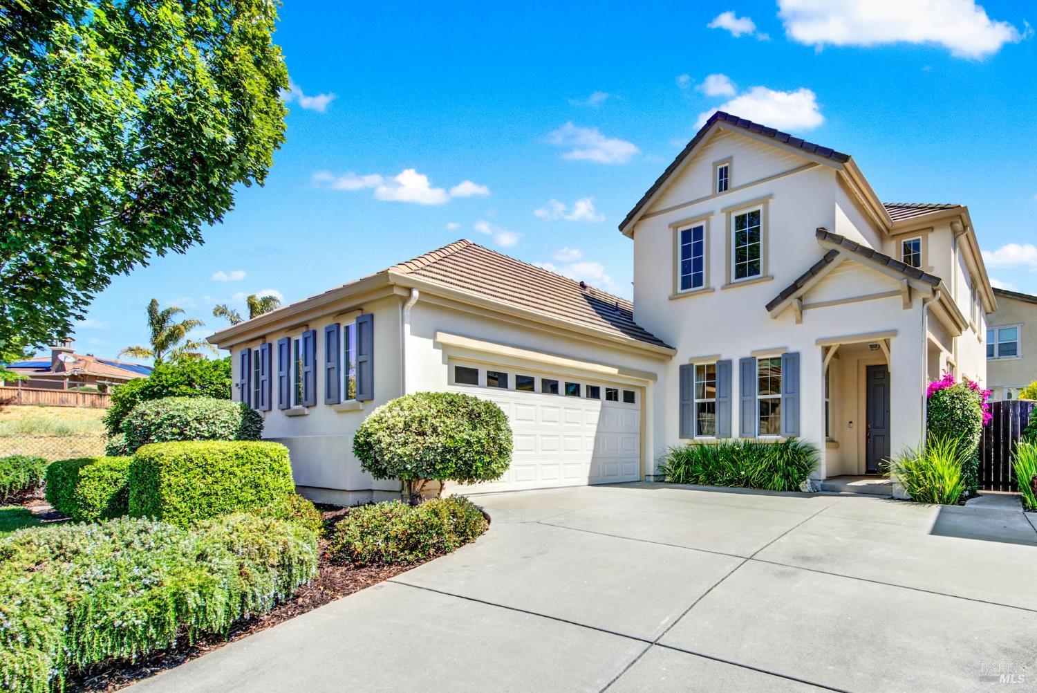 Detail Gallery Image 3 of 67 For 7004 Alder Creek Rd, Vallejo,  CA 94591 - 4 Beds | 3/1 Baths