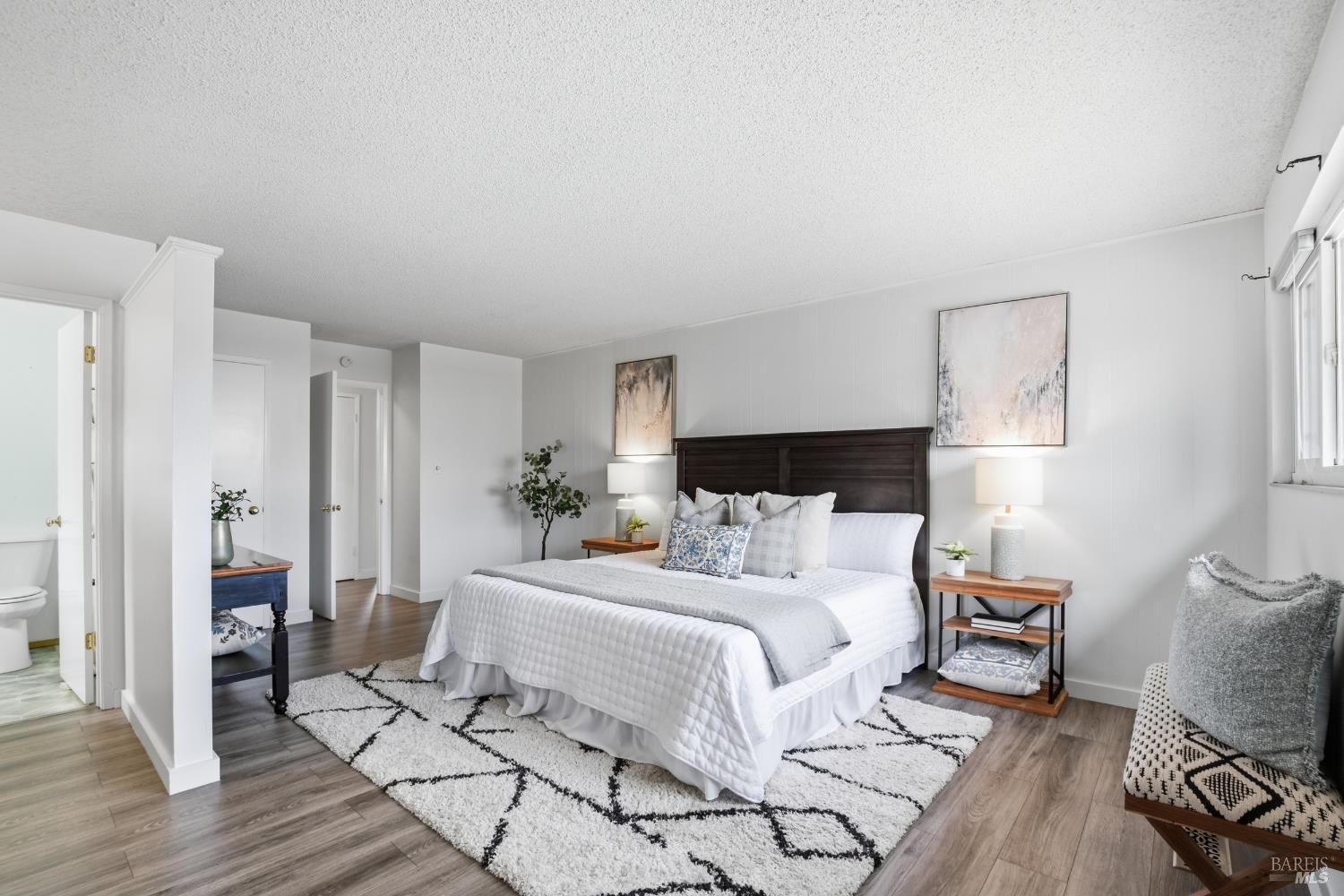 Detail Gallery Image 29 of 38 For 2034 S Terrace Dr, Napa,  CA 94559 - 4 Beds | 2 Baths