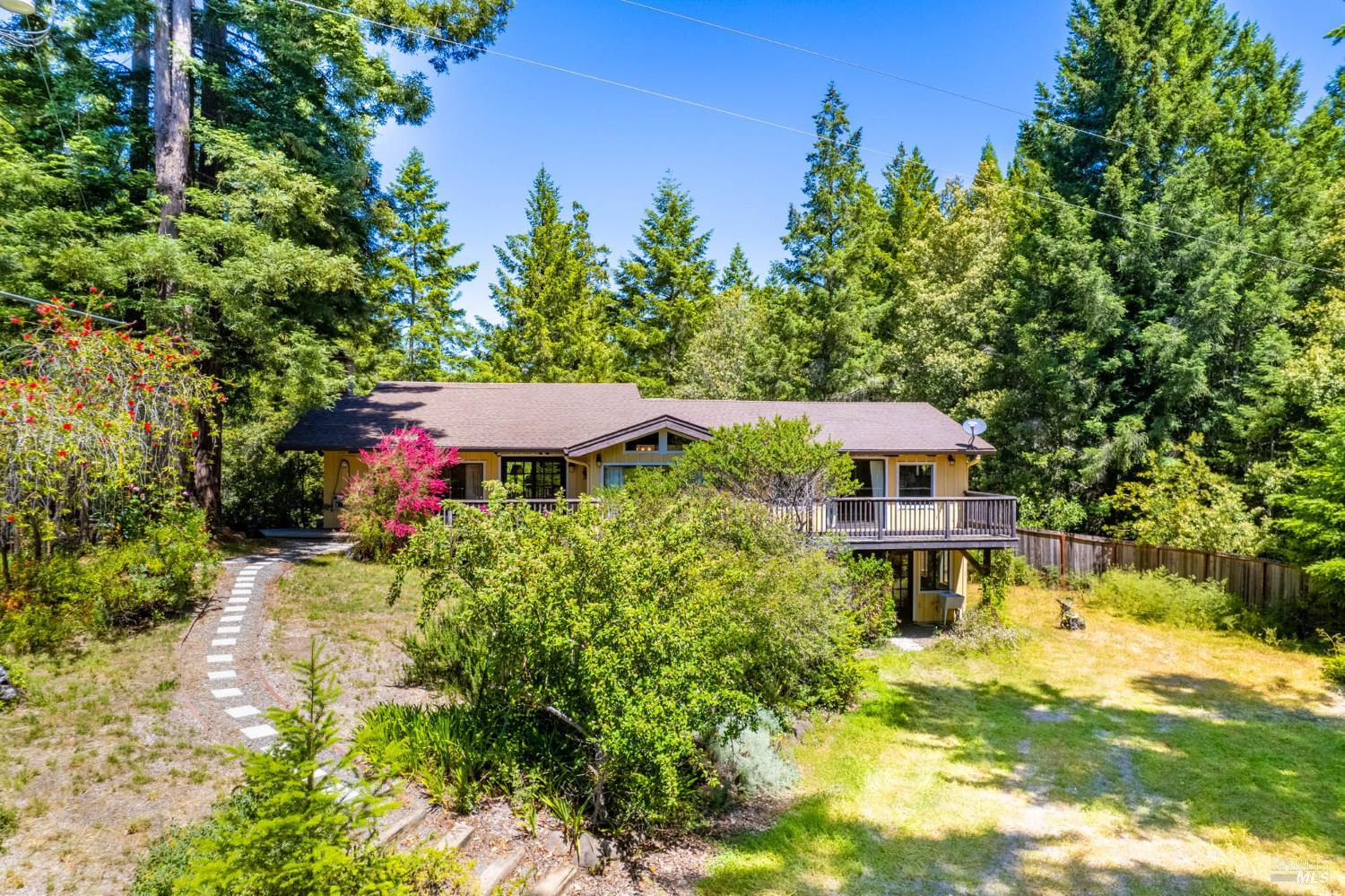 Detail Gallery Image 27 of 32 For 7701 Signal Ridge Rd, Philo,  CA 95466 - 3 Beds | 2/1 Baths