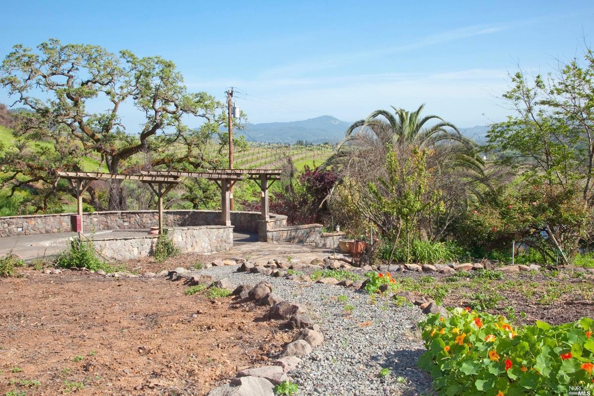 Detail Gallery Image 13 of 30 For 4500 Wallace Rd, Santa Rosa,  CA 95404 - – Beds | – Baths