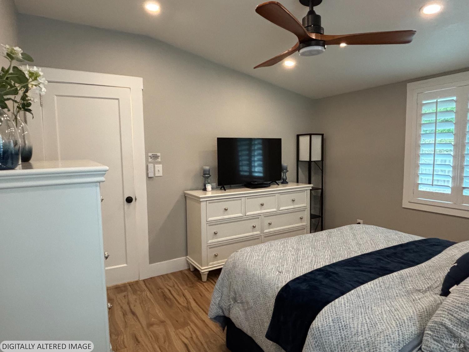 Detail Gallery Image 17 of 59 For 477 Orchard Ln, Penngrove,  CA 94951 - 5 Beds | 3 Baths