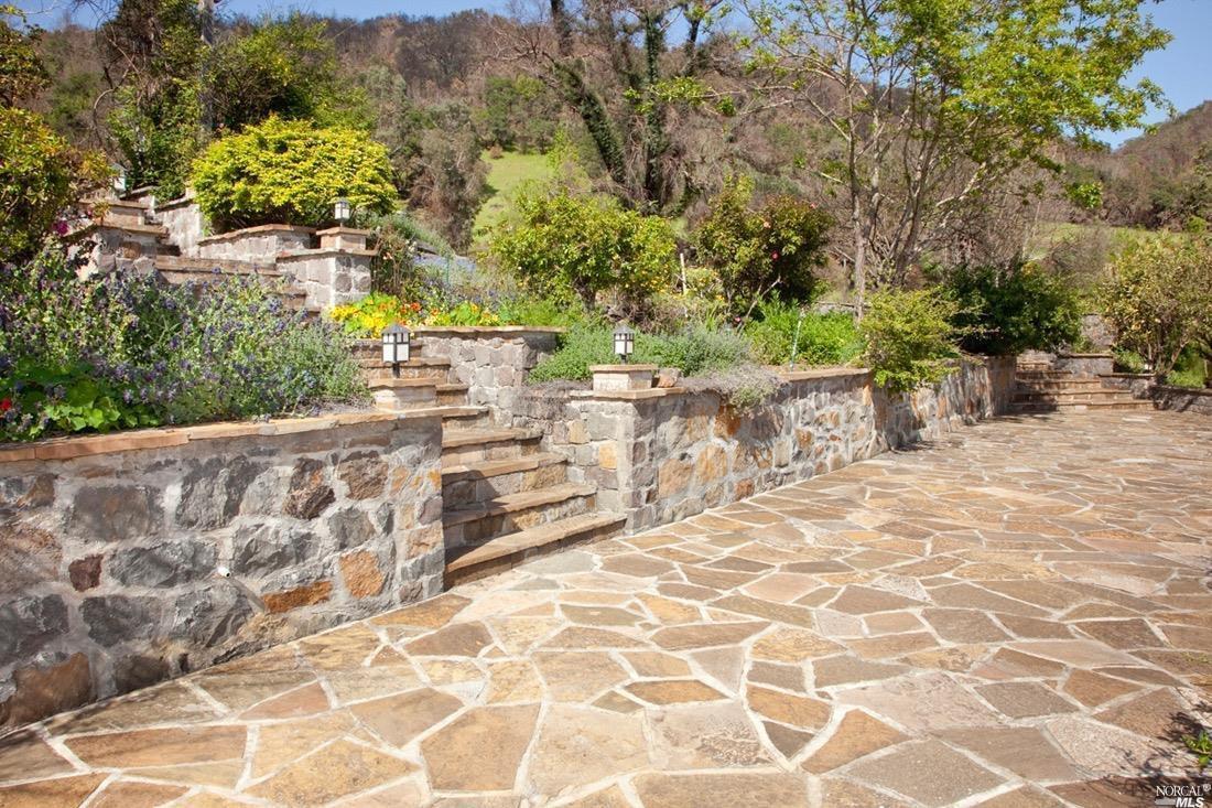 Detail Gallery Image 7 of 30 For 4500 Wallace Rd, Santa Rosa,  CA 95404 - – Beds | – Baths