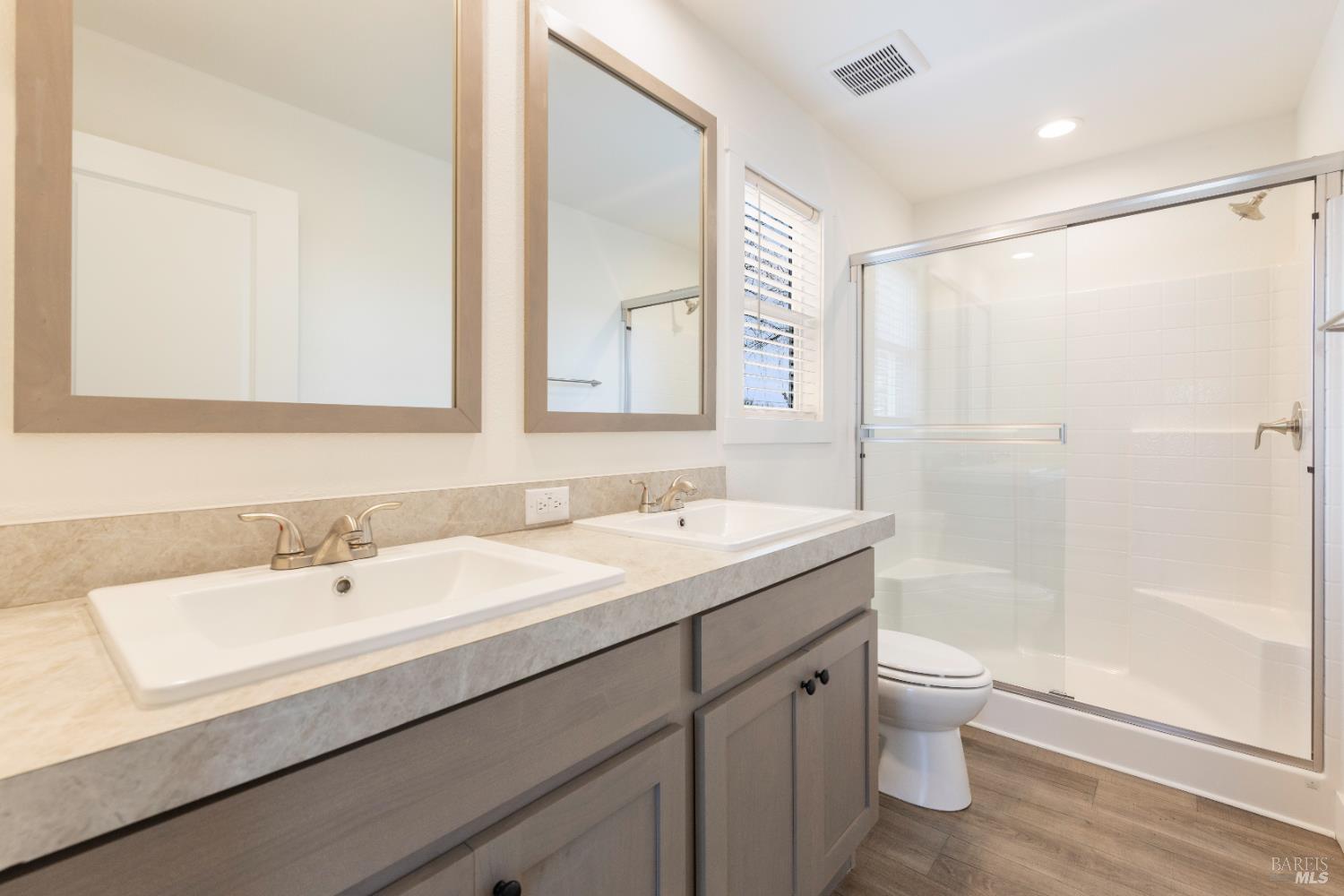 Detail Gallery Image 32 of 34 For 375 E Highway 20 Hwy 8, Upper Lake,  CA 95485 - 4 Beds | 2 Baths