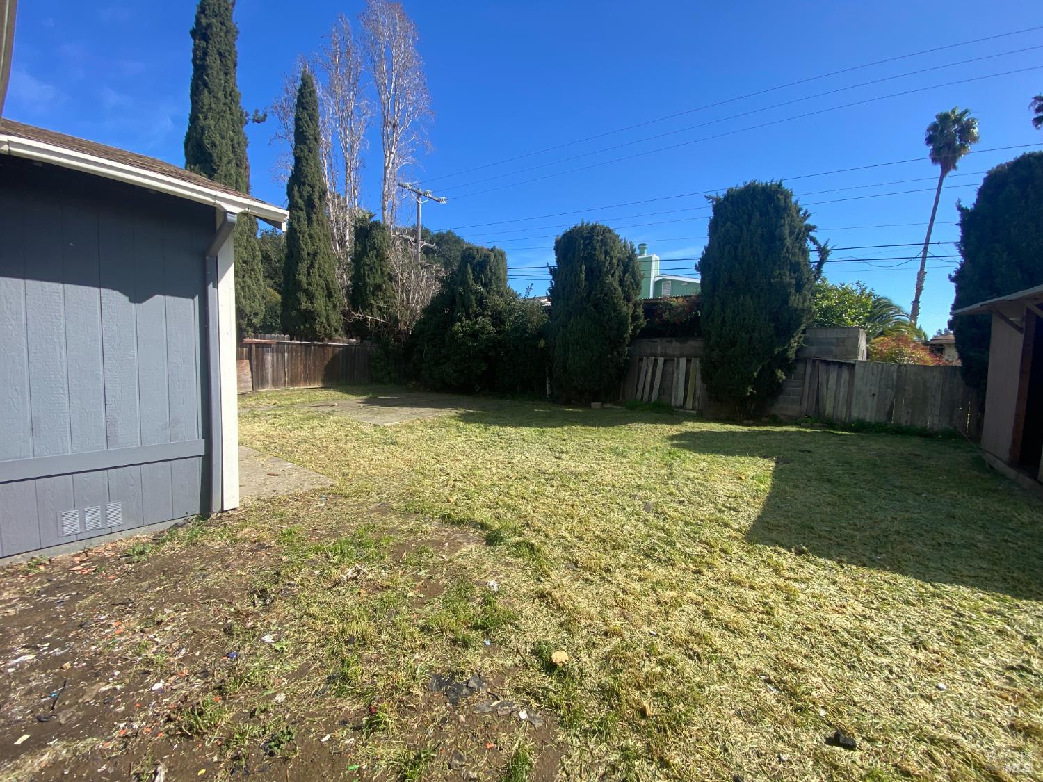 Detail Gallery Image 31 of 31 For 464 Evelyn Cir, Vallejo,  CA 94589 - 4 Beds | 2 Baths