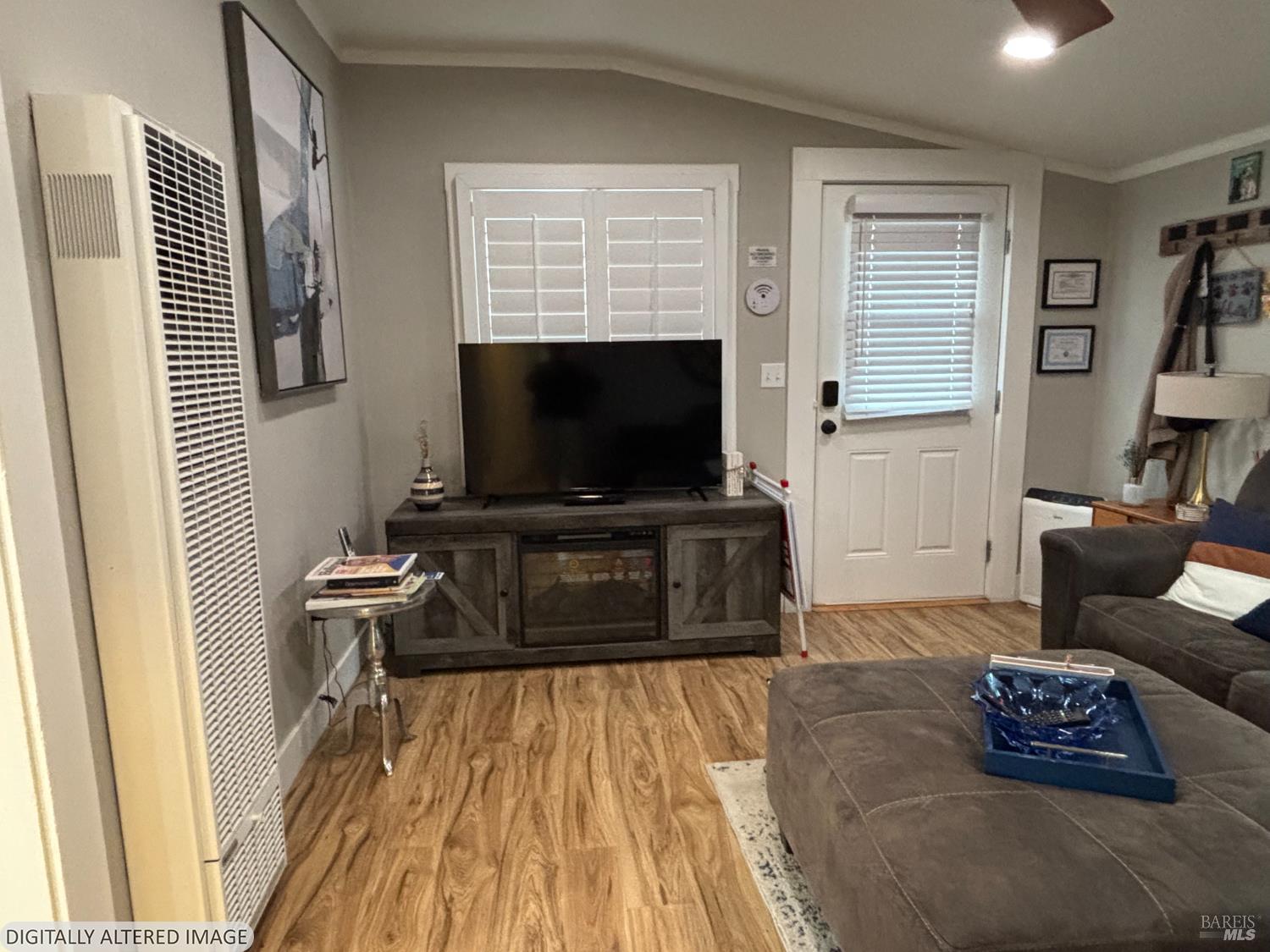 Detail Gallery Image 15 of 59 For 477 Orchard Ln, Penngrove,  CA 94951 - 5 Beds | 3 Baths