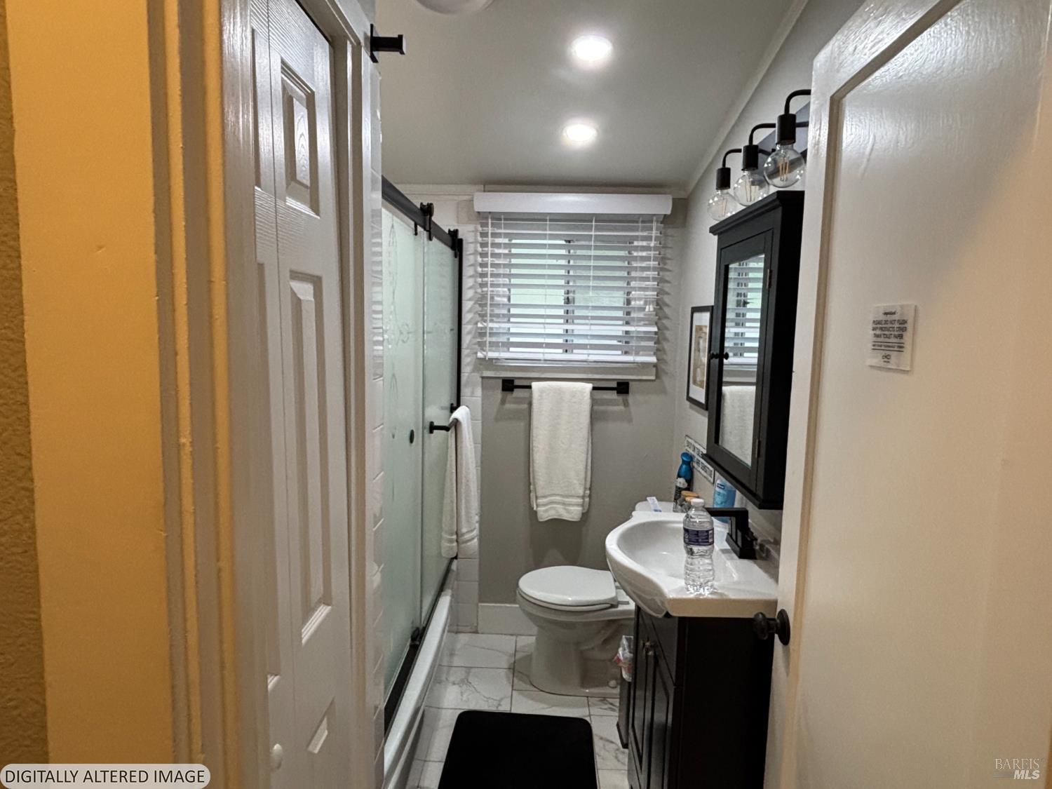 Detail Gallery Image 18 of 59 For 477 Orchard Ln, Penngrove,  CA 94951 - 5 Beds | 3 Baths