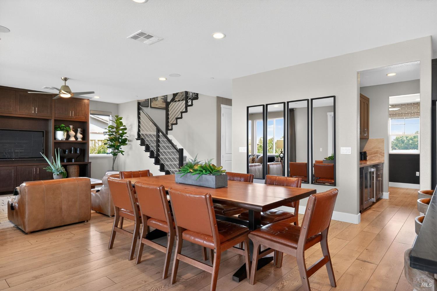 Detail Gallery Image 12 of 36 For 619 Beyers St, Oakley,  CA 94561 - 4 Beds | 3/1 Baths