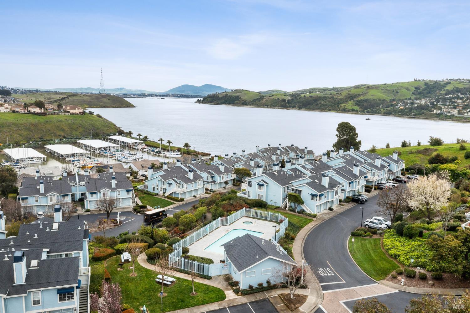 Detail Gallery Image 35 of 40 For 401 Stinson St #4,  Vallejo,  CA 94591 - 3 Beds | 3 Baths