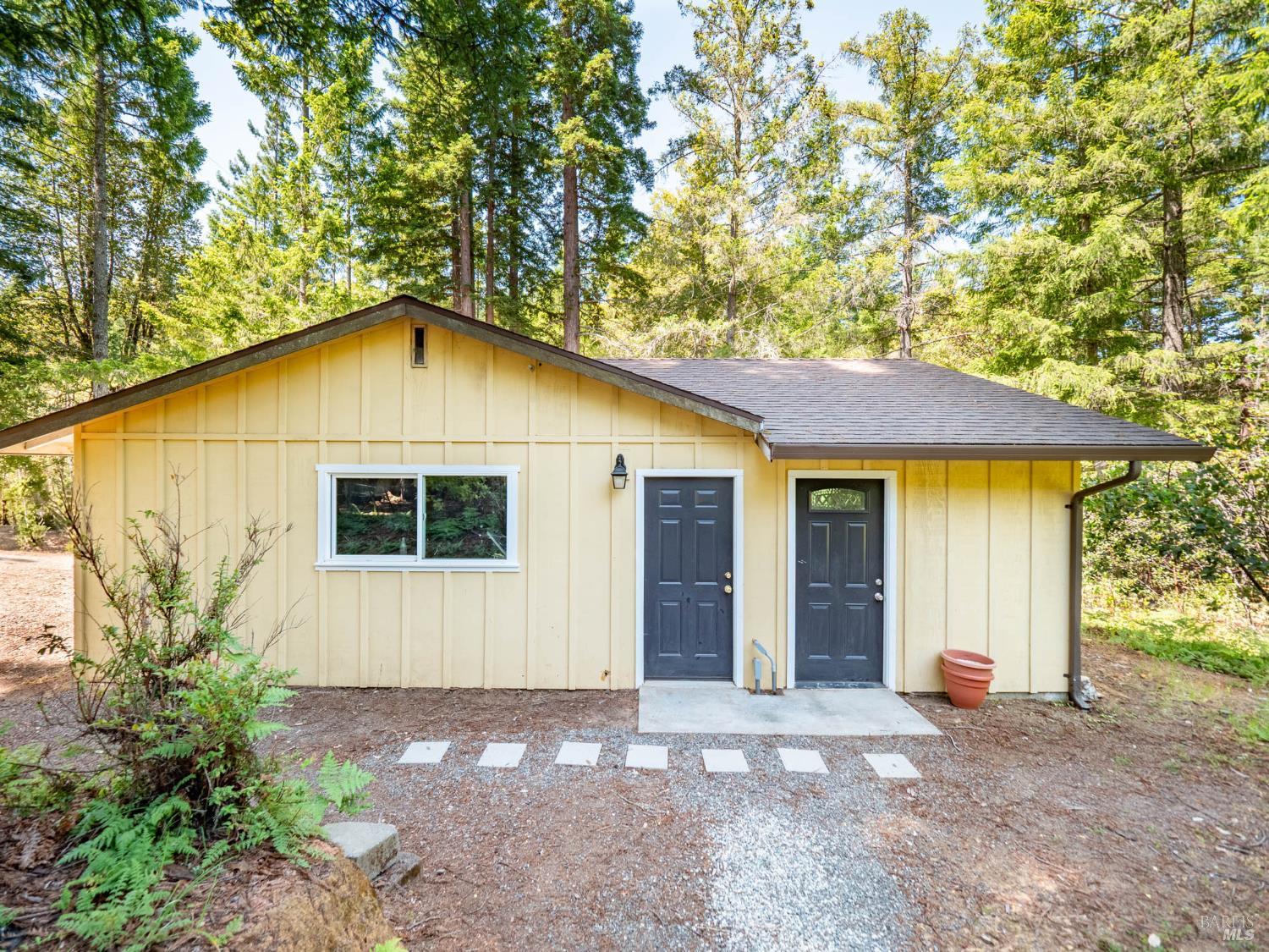 Detail Gallery Image 24 of 32 For 7701 Signal Ridge Rd, Philo,  CA 95466 - 3 Beds | 2/1 Baths