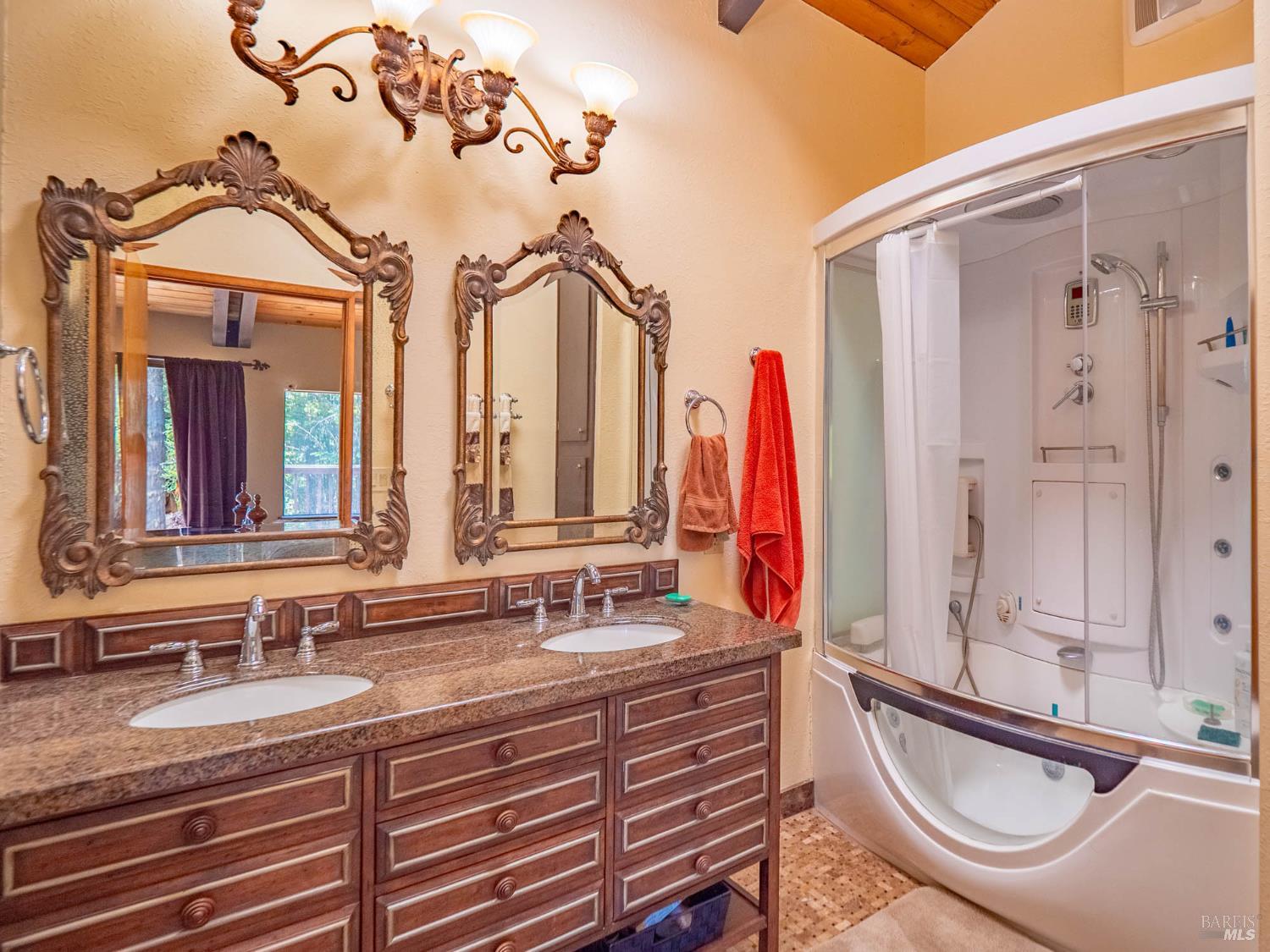 Detail Gallery Image 15 of 32 For 7701 Signal Ridge Rd, Philo,  CA 95466 - 3 Beds | 2/1 Baths