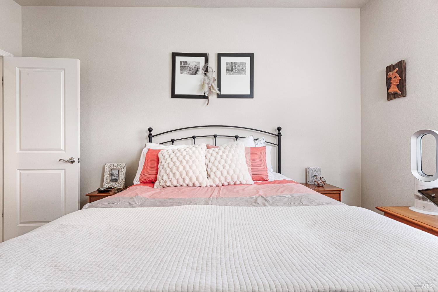 Detail Gallery Image 61 of 79 For 2167 Linwood Ave, Santa Rosa,  CA 95404 - 3 Beds | 3 Baths