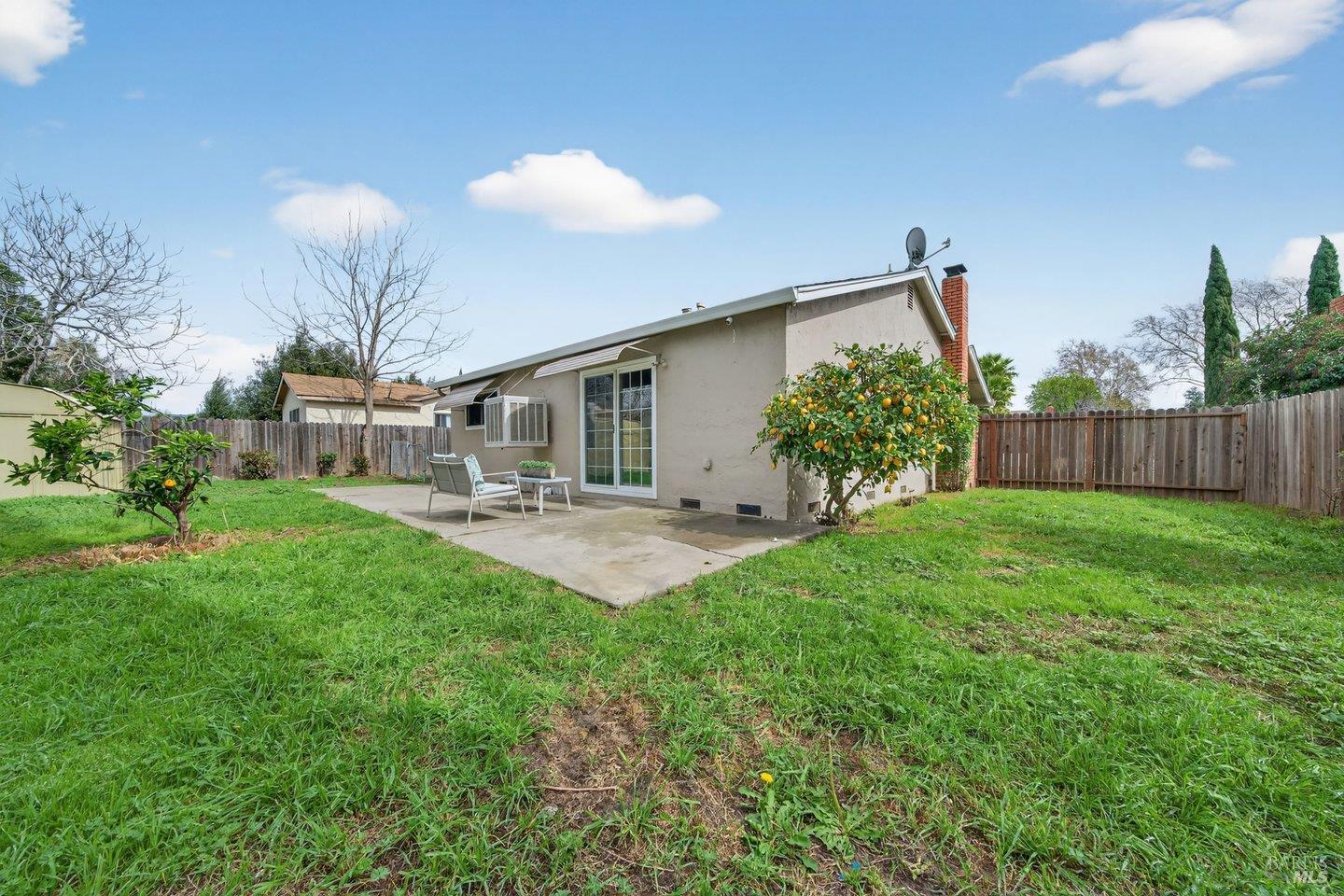 Detail Gallery Image 31 of 36 For 2013 Cormorant Dr, Fairfield,  CA 94533 - 3 Beds | 1 Baths