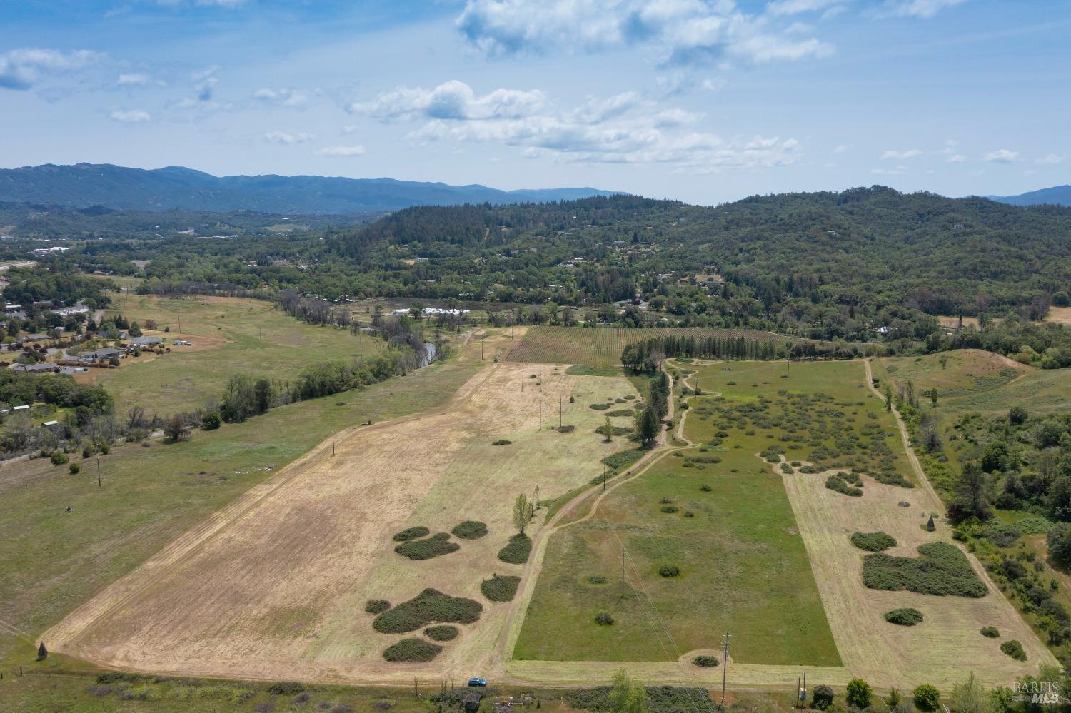 Detail Gallery Image 73 of 75 For 1106 Bel Arbres Dr, Redwood Valley,  CA 95470 - 4 Beds | 4/1 Baths