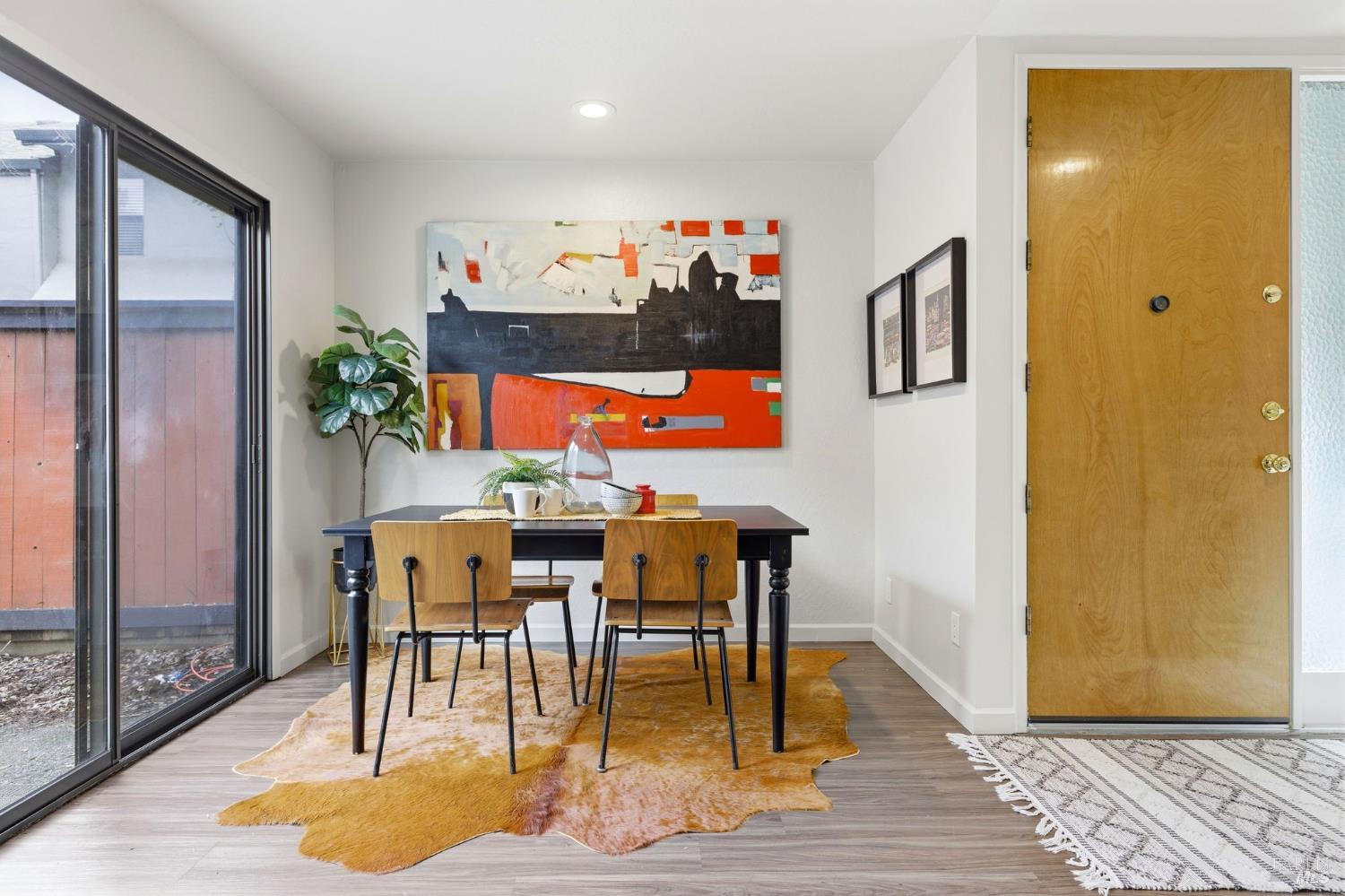 Detail Gallery Image 9 of 30 For 3552 Shelter Creek Dr, Napa,  CA 94558 - 3 Beds | 1/1 Baths