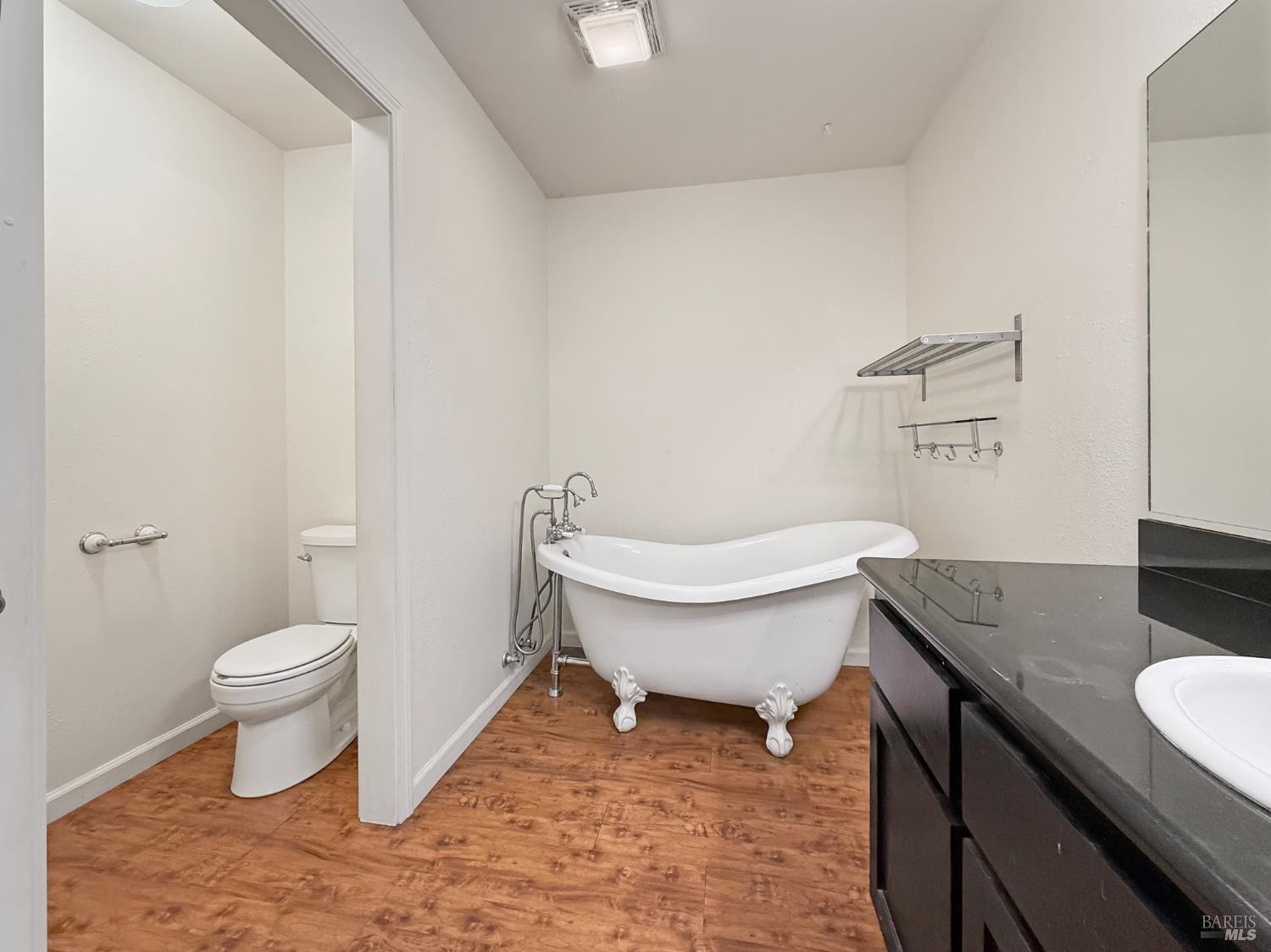 Detail Gallery Image 20 of 35 For 227 Hocker Ln, Fort Bragg,  CA 95437 - 2 Beds | 2 Baths