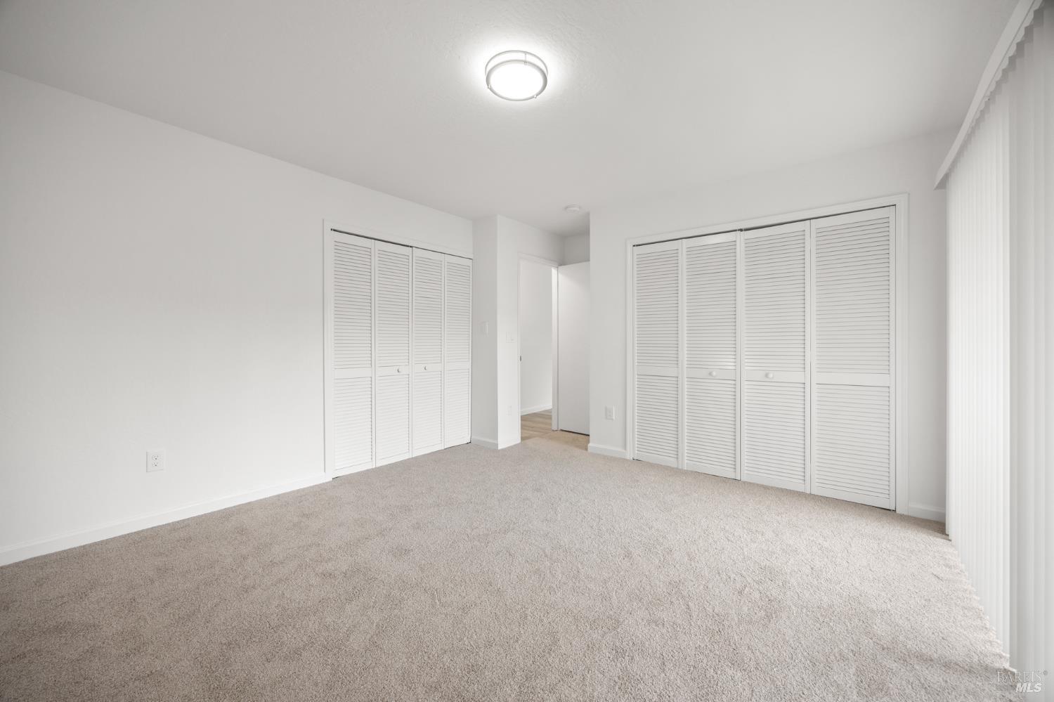 Detail Gallery Image 10 of 18 For 260 Merrydale Rd #14,  San Rafael,  CA 94903 - 2 Beds | 1 Baths