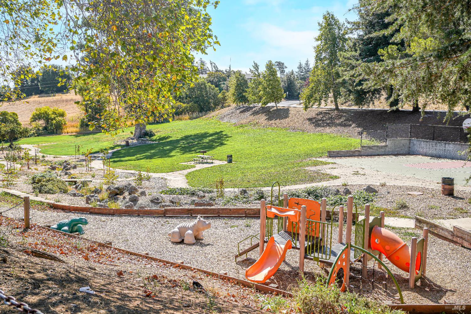 Detail Gallery Image 46 of 62 For 101 Panorama Dr, Benicia,  CA 94510 - 3 Beds | 1/1 Baths