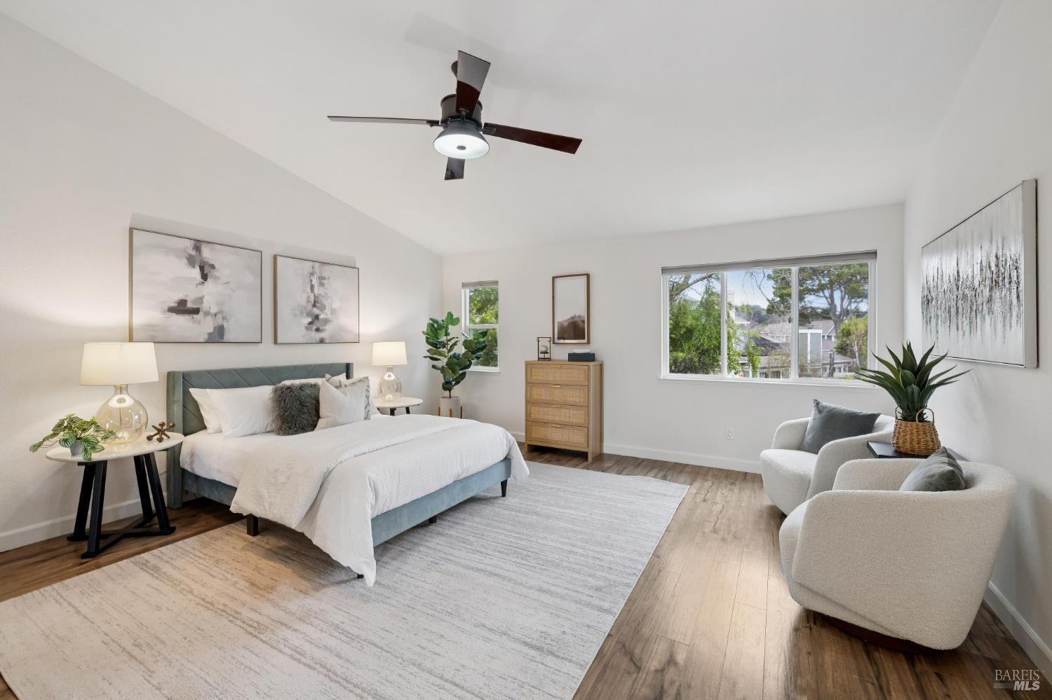 Detail Gallery Image 24 of 36 For 111 Nantucket Cv, San Rafael,  CA 94901 - 2 Beds | 2/1 Baths