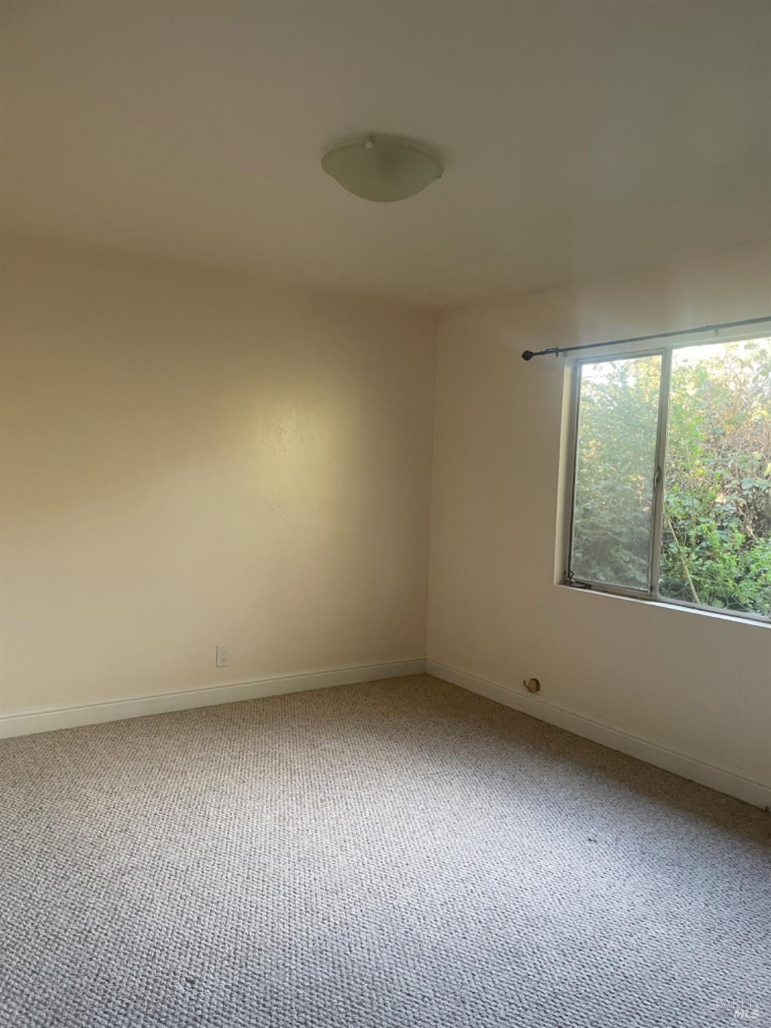 Detail Gallery Image 11 of 17 For 1395 Velma Ave, Santa Rosa,  CA 95403 - 2 Beds | 1 Baths