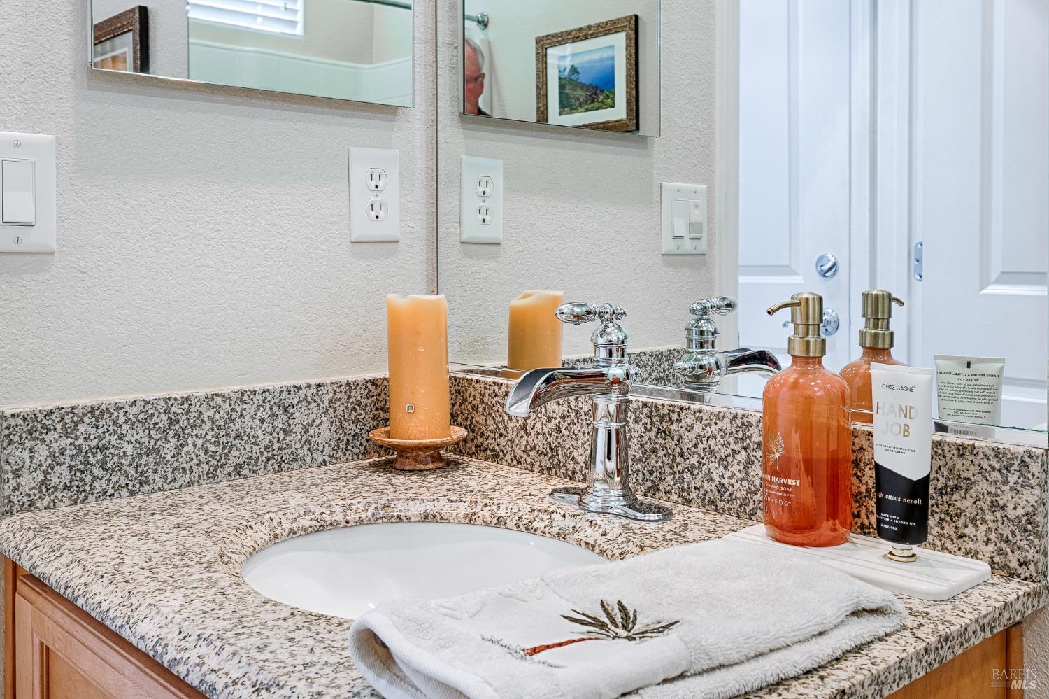 Detail Gallery Image 36 of 79 For 2167 Linwood Ave, Santa Rosa,  CA 95404 - 3 Beds | 3 Baths