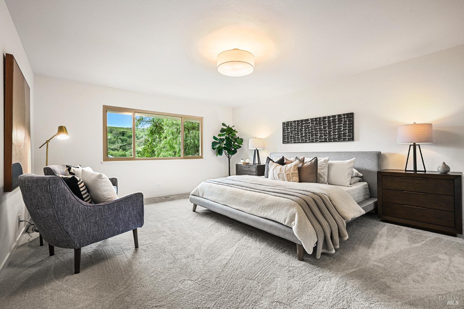 Detail Gallery Image 28 of 70 For 51 San Domingo Way, Novato,  CA 94945 - 4 Beds | 2/1 Baths