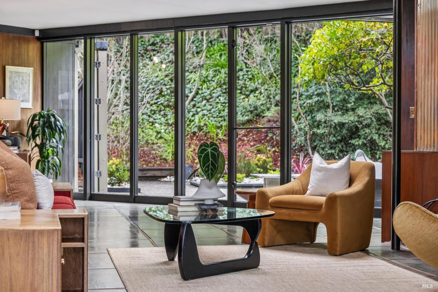 Detail Gallery Image 21 of 58 For 18 Laverne Ave, Mill Valley,  CA 94941 - 4 Beds | 3 Baths