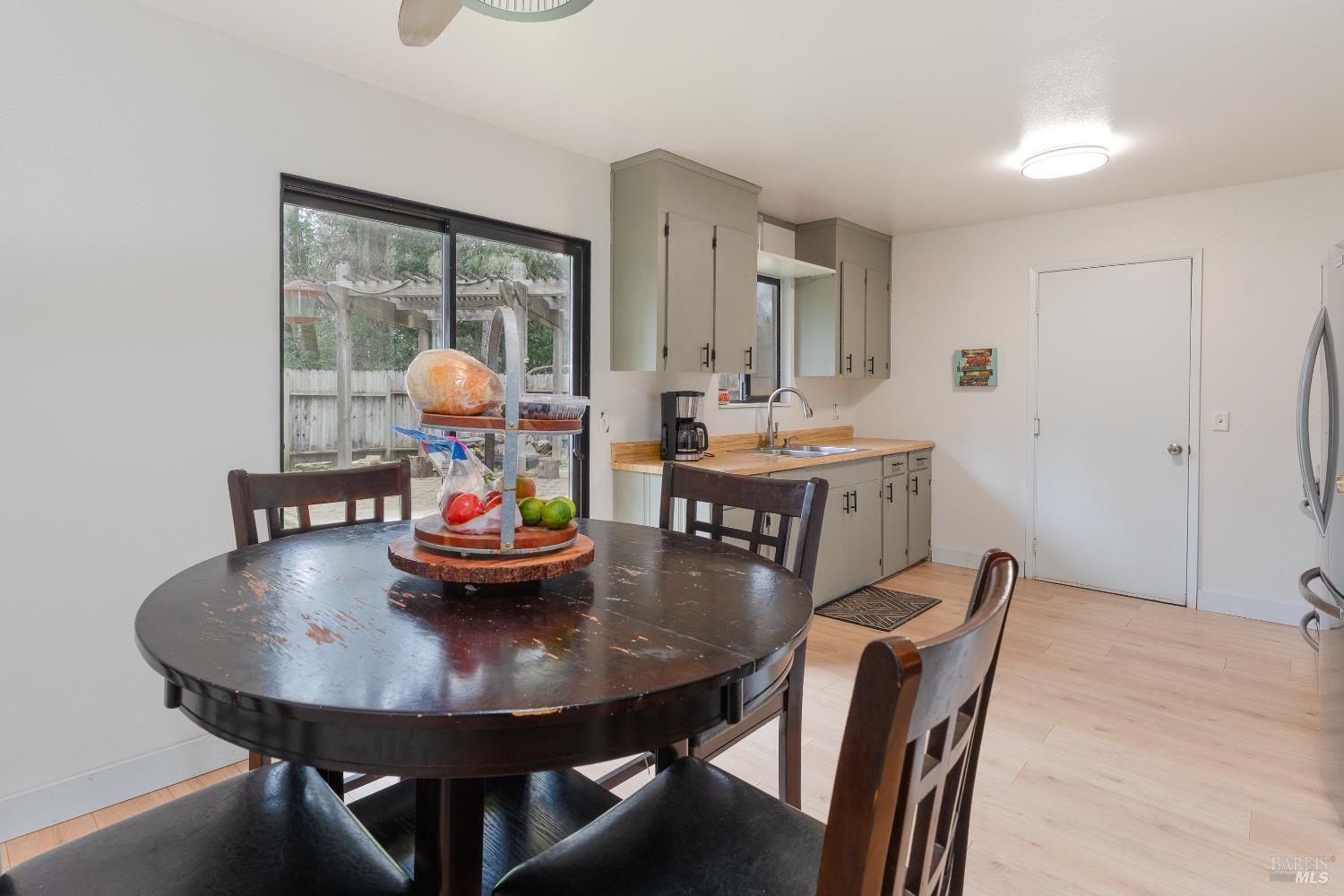 Detail Gallery Image 14 of 34 For 27431 Poppy Dr, Willits,  CA 95490 - 3 Beds | 2 Baths