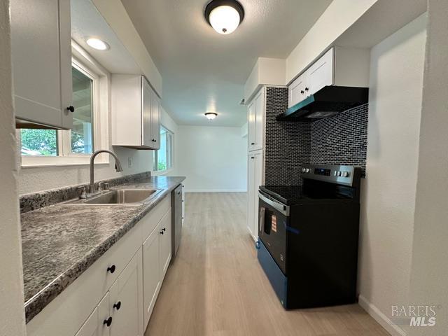 Detail Gallery Image 4 of 11 For 2119 Tipton Way, Fairfield,  CA 94533 - 3 Beds | 1/1 Baths