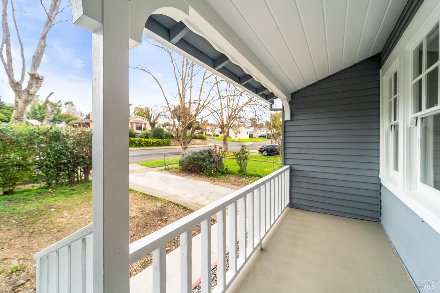 Detail Gallery Image 6 of 54 For 331 Steffan St, Vallejo,  CA 94591 - 2 Beds | 1 Baths