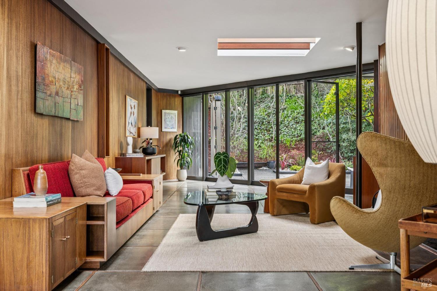 Detail Gallery Image 19 of 58 For 18 Laverne Ave, Mill Valley,  CA 94941 - 4 Beds | 3 Baths