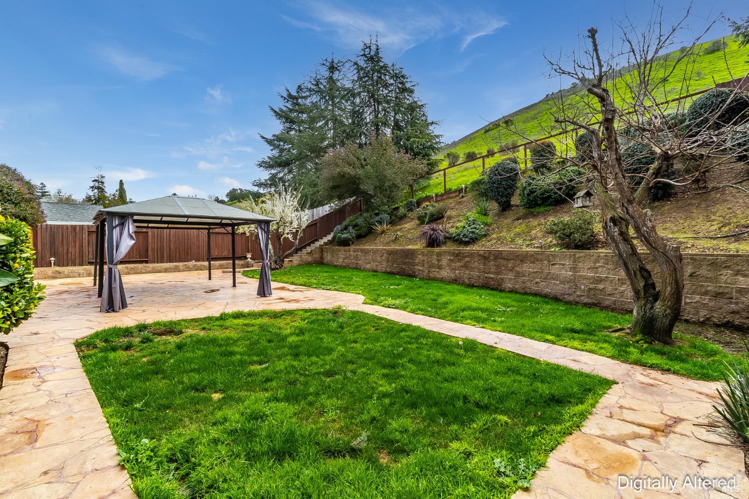 Detail Gallery Image 2 of 99 For 832 Rose Dr, Benicia,  CA 94510 - 4 Beds | 2 Baths