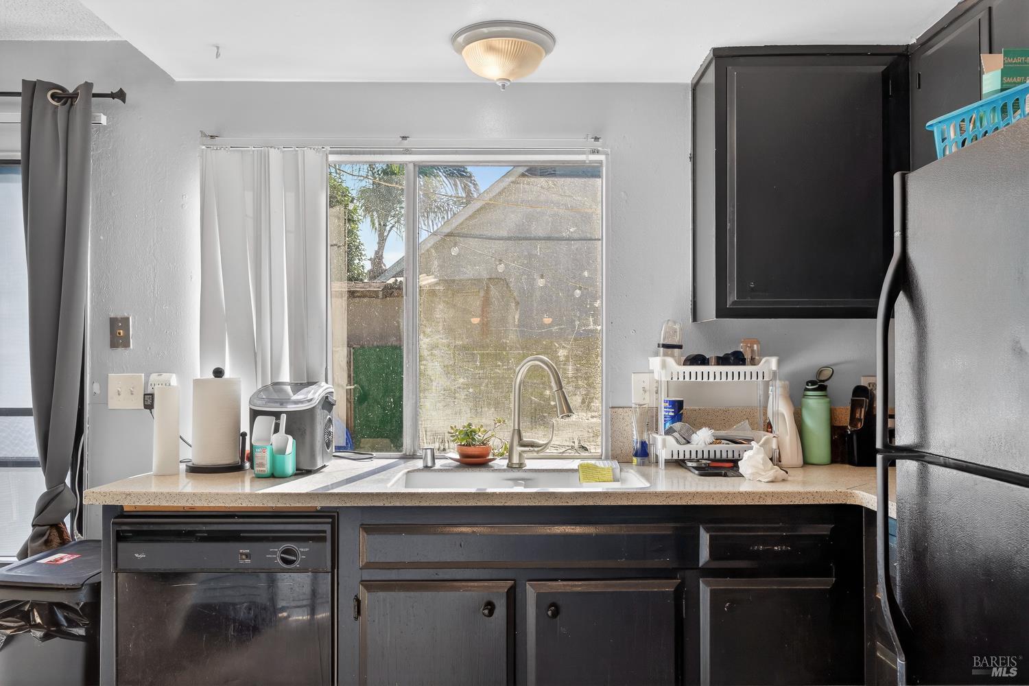 Detail Gallery Image 25 of 46 For 304 Huntington Dr, Antioch,  CA 94509 - 3 Beds | 2 Baths