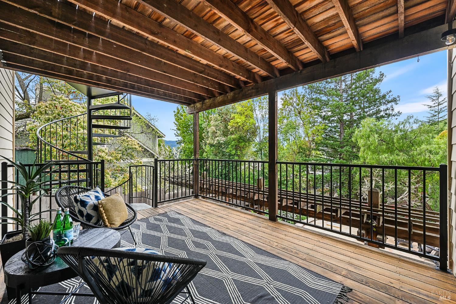 Detail Gallery Image 48 of 70 For 51 San Domingo Way, Novato,  CA 94945 - 4 Beds | 2/1 Baths