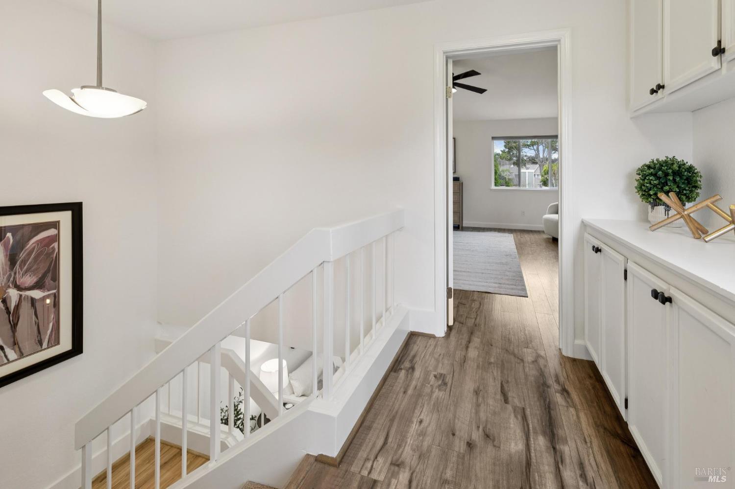 Detail Gallery Image 23 of 36 For 111 Nantucket Cv, San Rafael,  CA 94901 - 2 Beds | 2/1 Baths