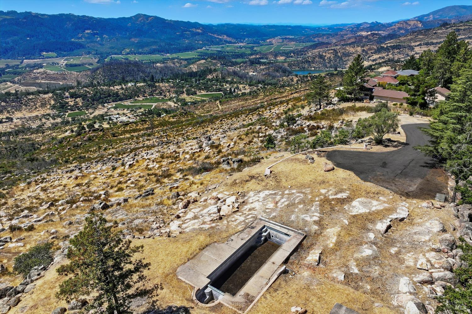 Detail Gallery Image 12 of 16 For 1200 Crestmont Dr, Angwin,  CA 94508 - – Beds | – Baths