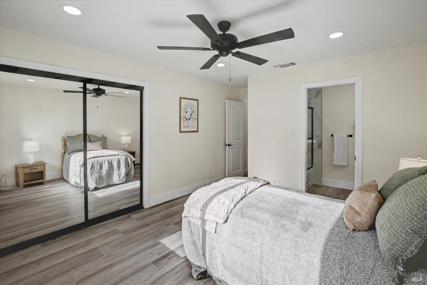 Detail Gallery Image 29 of 47 For 580 Yellowstone Dr, Vacaville,  CA 95687 - 3 Beds | 2/1 Baths