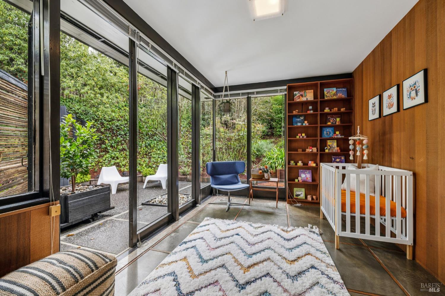 Detail Gallery Image 36 of 58 For 18 Laverne Ave, Mill Valley,  CA 94941 - 4 Beds | 3 Baths