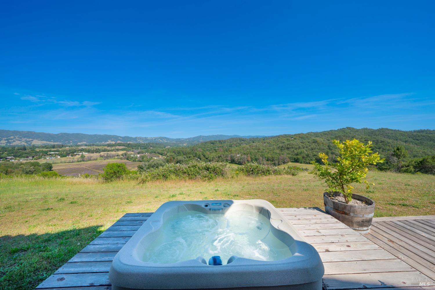 Detail Gallery Image 31 of 75 For 1106 Bel Arbres Dr, Redwood Valley,  CA 95470 - 4 Beds | 4/1 Baths