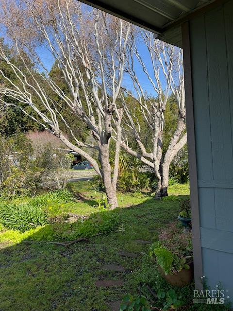 Detail Gallery Image 2 of 8 For 38851 S Highway 1 Hwy 39, Gualala,  CA 95445 - 2 Beds | 2 Baths