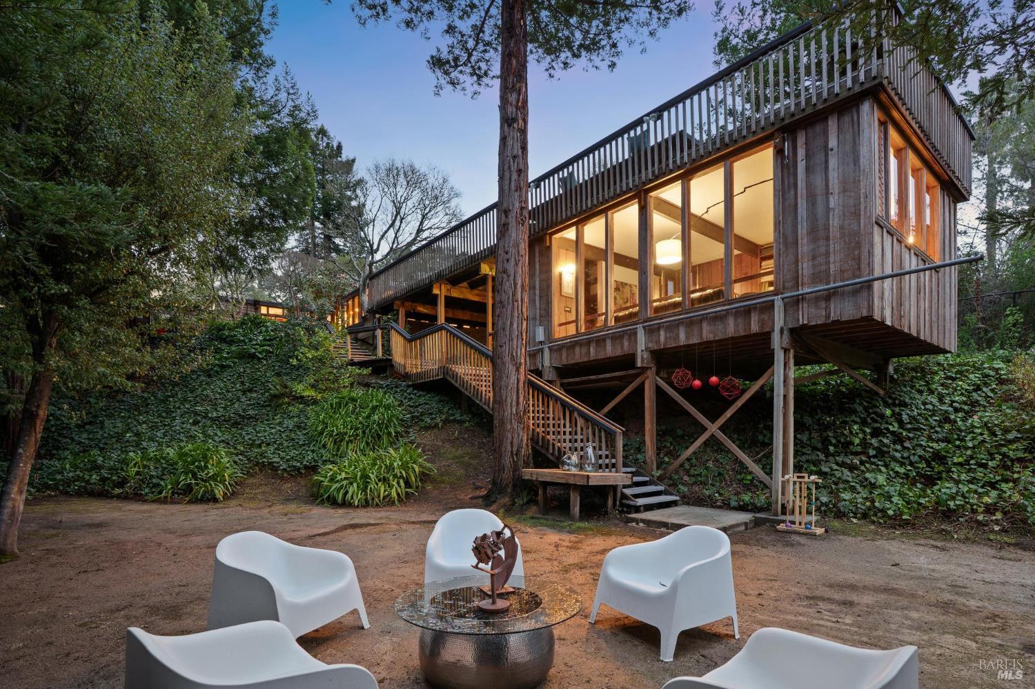 Detail Gallery Image 43 of 58 For 18 Laverne Ave, Mill Valley,  CA 94941 - 4 Beds | 3 Baths