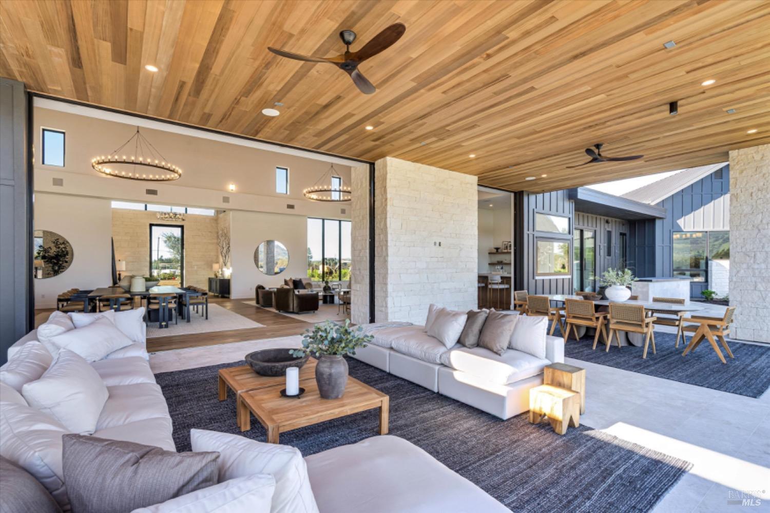 Detail Gallery Image 20 of 48 For 2350 Big Ranch Rd, Napa,  CA 94558 - 7 Beds | 7/2 Baths