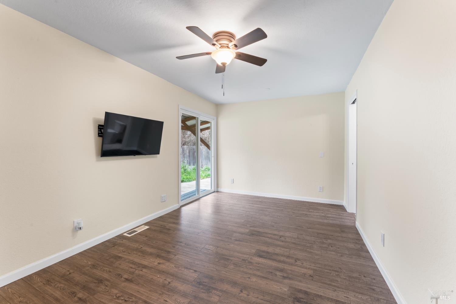 Detail Gallery Image 25 of 38 For 210 Trinity Ct, Rio Vista,  CA 94571 - 3 Beds | 2/1 Baths