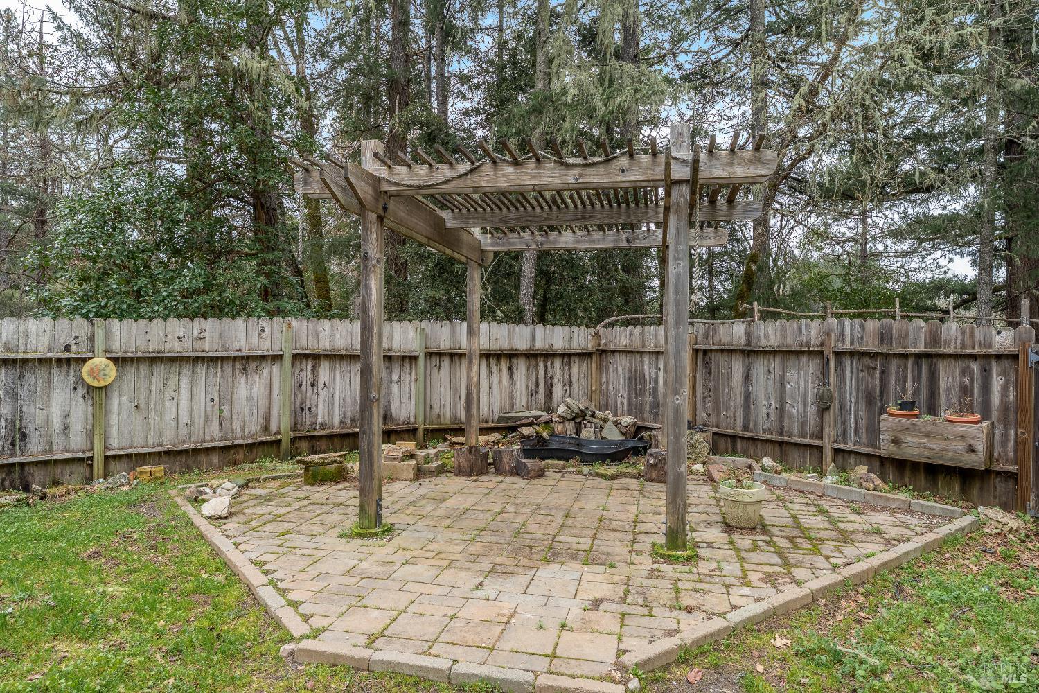 Detail Gallery Image 29 of 34 For 27431 Poppy Dr, Willits,  CA 95490 - 3 Beds | 2 Baths